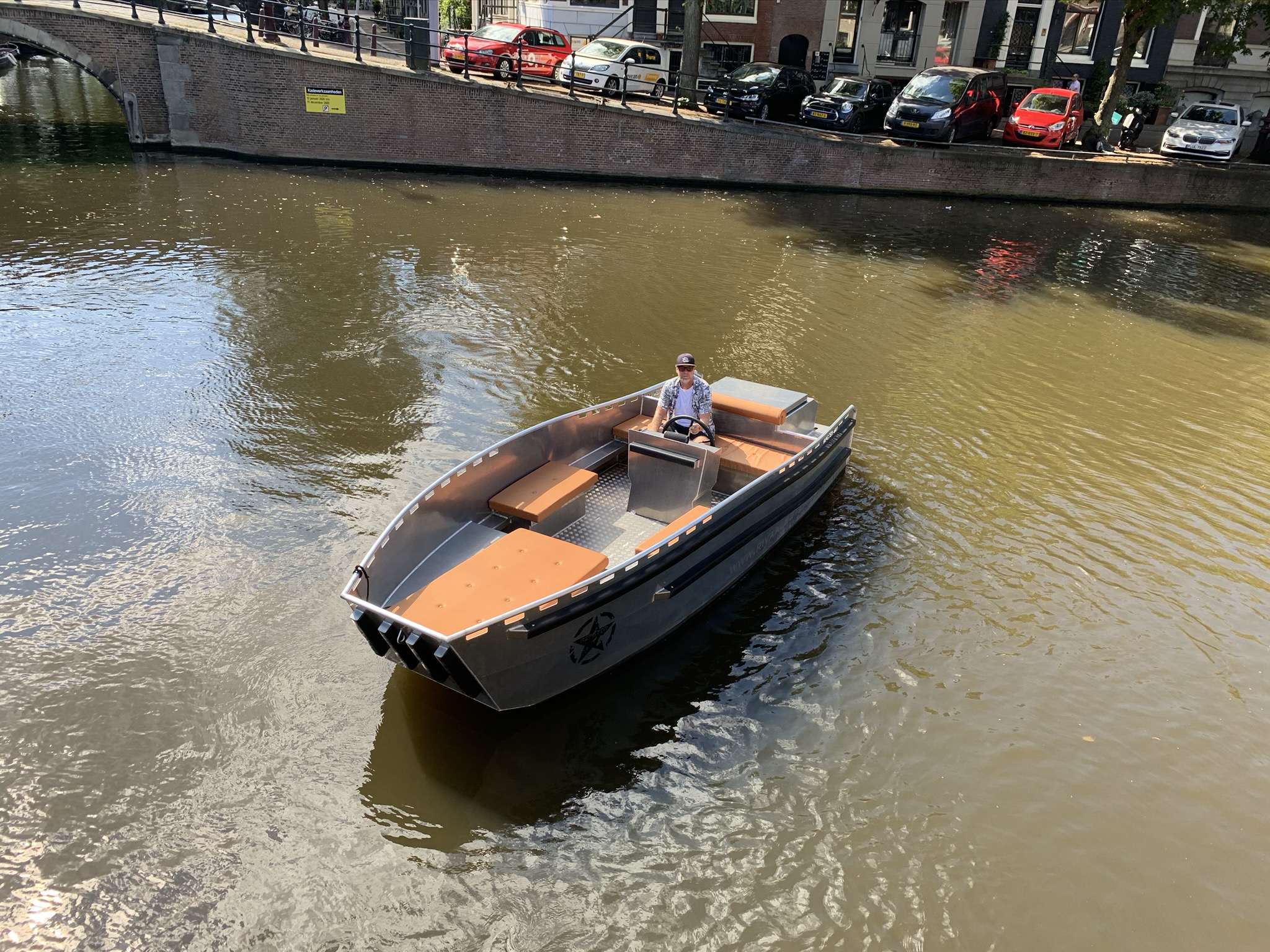 ripster_aluminium_tender_01.jpg