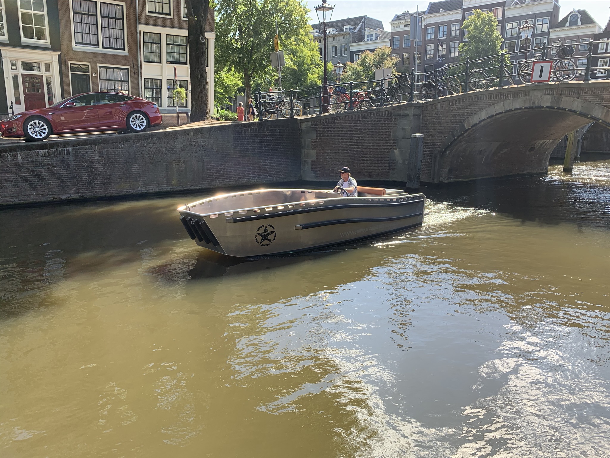 ripster_aluminium_tender_06.jpg